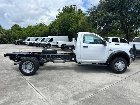 New 2026 RAM 5500 Tradesman AWD/4WD image 7