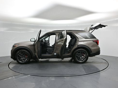 New 2026 Ford Explorer ST-Line RWD image 38