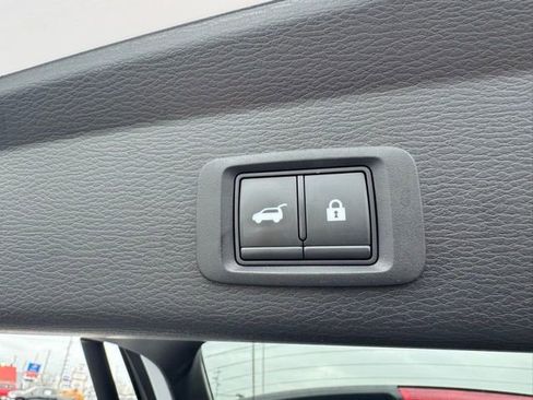 Used 2022 Mitsubishi Outlander SEL image 25