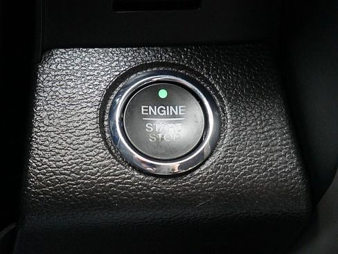 Used 2020 Ford F250 Lariat w/ Lariat Ultimate Package image 35