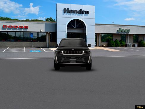 New 2026 Jeep Grand Cherokee Limited image 12