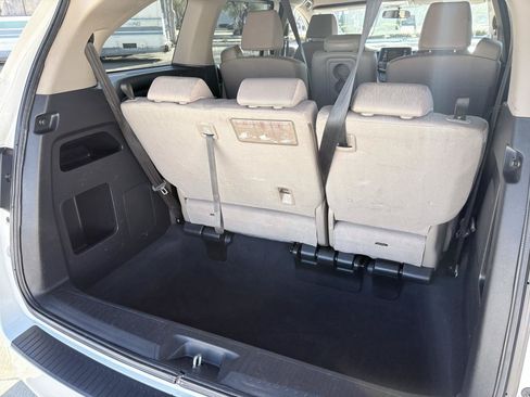 Used 2019 Honda Odyssey LX image 11