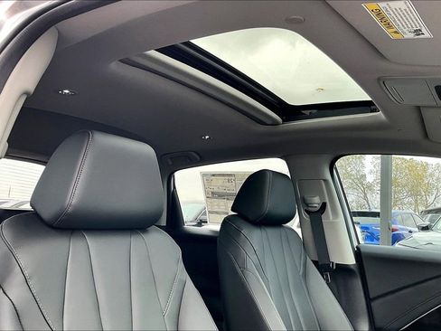 Used 2025 Acura ADX FWD image 23