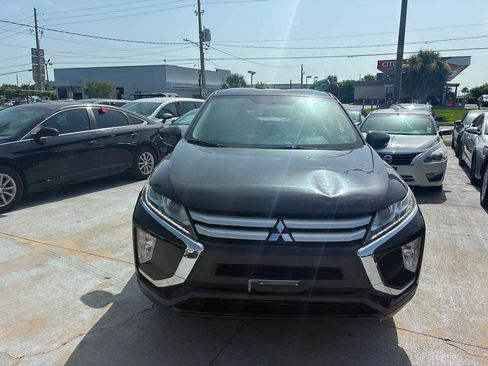 Used 2019 Mitsubishi Eclipse Cross ES FWD image 1