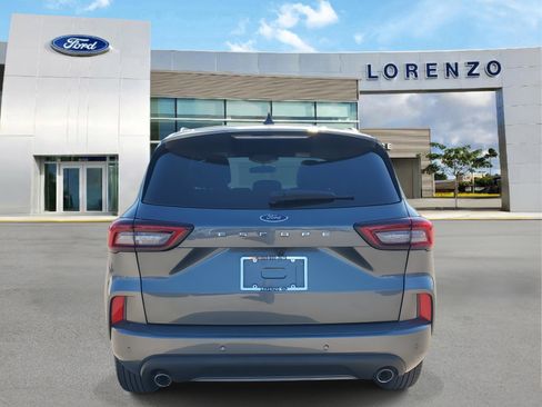 Used 2024 Ford Escape ST-Line w/ Tech Pack #1 image 6