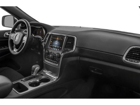 Used 2020 Jeep Grand Cherokee Laredo AWD/4WD image 13