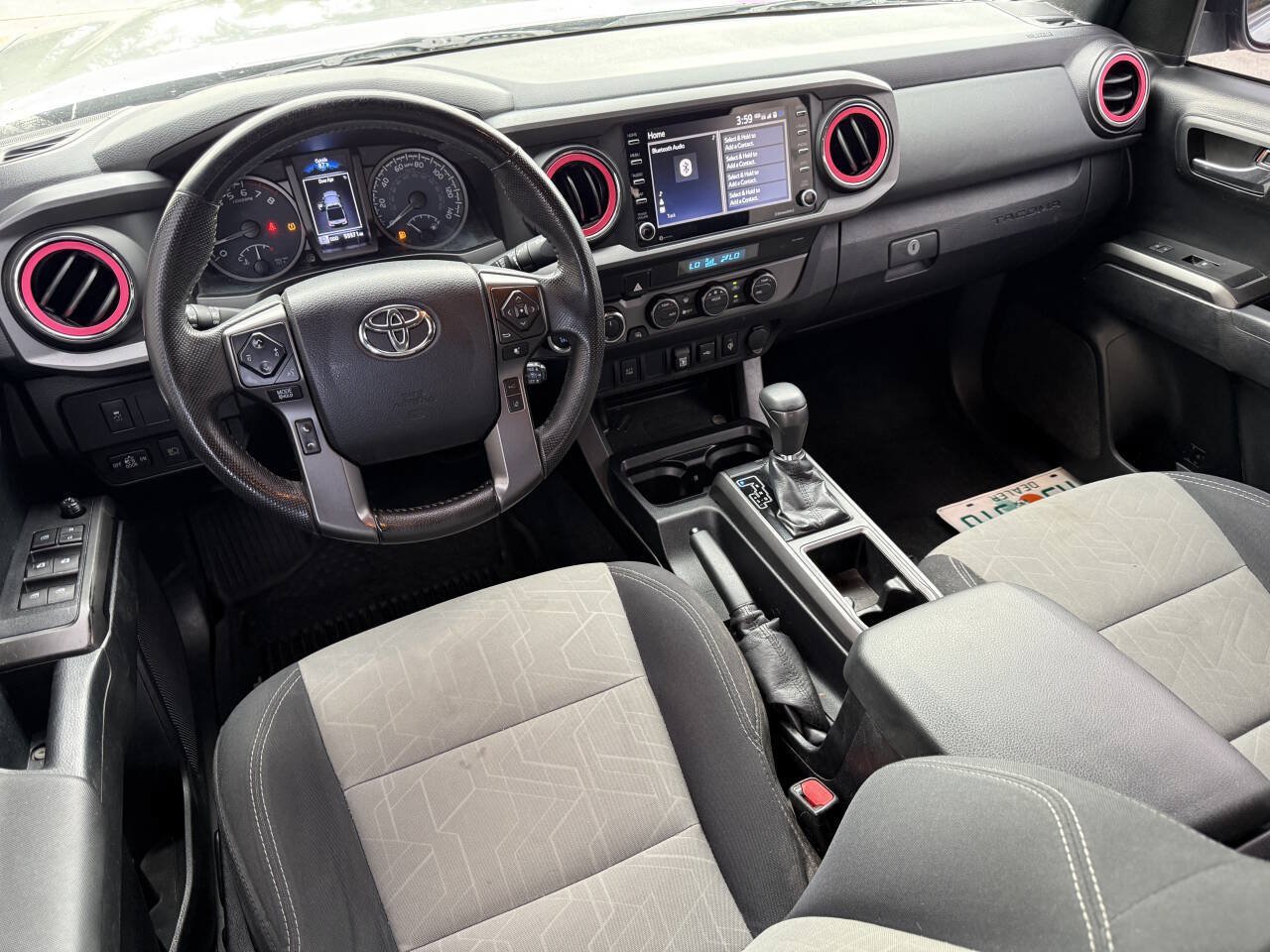 Used 2021 Toyota Tacoma TRD Off-Road AWD/4WD image 41