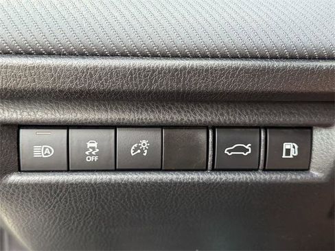 Certified 2025 Toyota Camry SE image 19