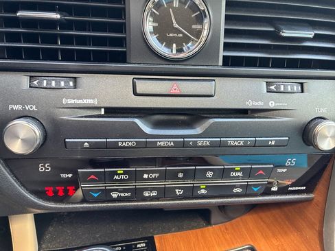 Certified 2021 Lexus RX 350 FWD w/ Premium Package image 24