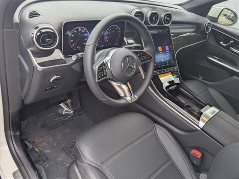 New 2026 Mercedes-Benz GLC 300 4MATIC image 3