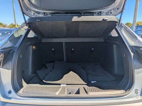 Used 2025 Chevrolet Trax ACTIV w/ Driver Confidence Package image 15