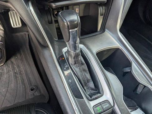 Used 2018 Honda Accord Sport image 12