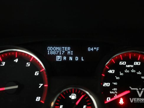 Used 2012 GMC Acadia SL w/ Preferred Package FWD image 9