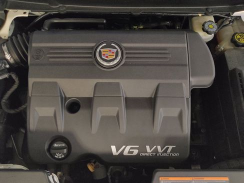 Used 2015 Cadillac SRX Luxury w/ Driver Awareness Package image 30