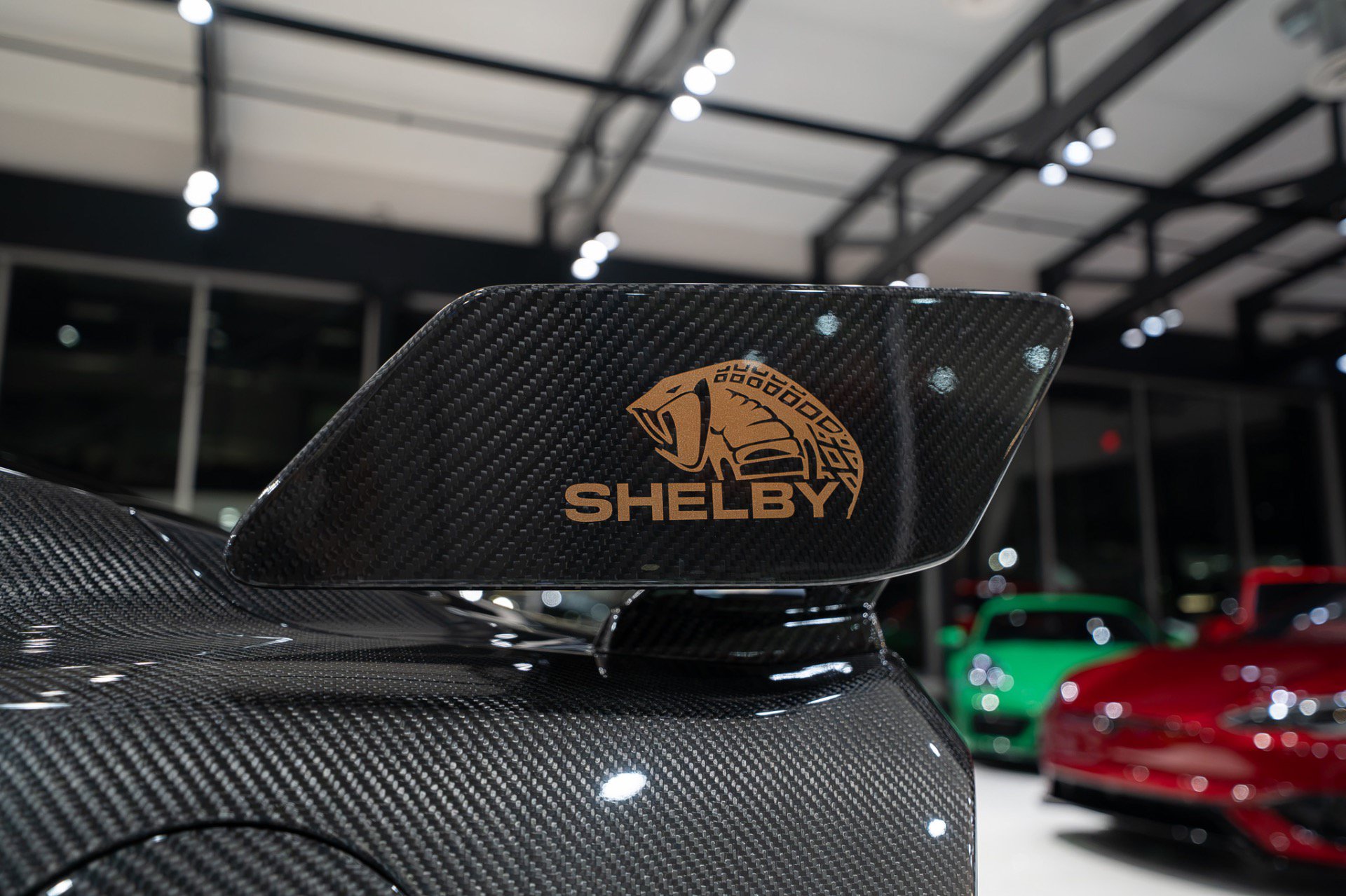 Used 2022 Ford Mustang Shelby GT500 w/ Carbon Fiber Track Pack RWD image 61