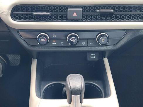 Used 2024 Honda HR-V LX image 18