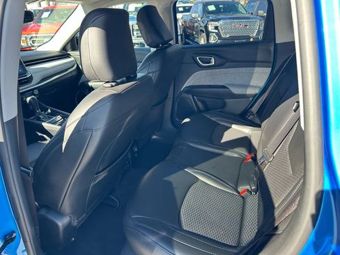 Used 2022 Jeep Compass Latitude image 15