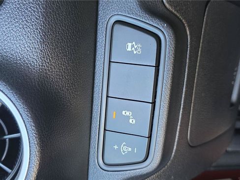 Used 2023 Kia Forte GT-Line FWD image 17