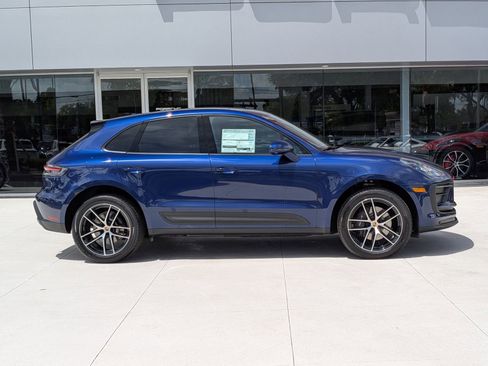 New 2026 Porsche Macan AWD/4WD image 8