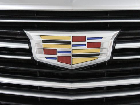 Used 2019 Cadillac XT5 Luxury FWD image 37