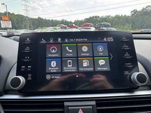 Used 2021 Honda Accord Touring image 21