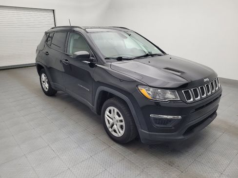 Used 2018 Jeep Compass Sport FWD image 11