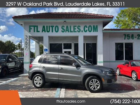 Used 2017 Volkswagen Tiguan S image 1