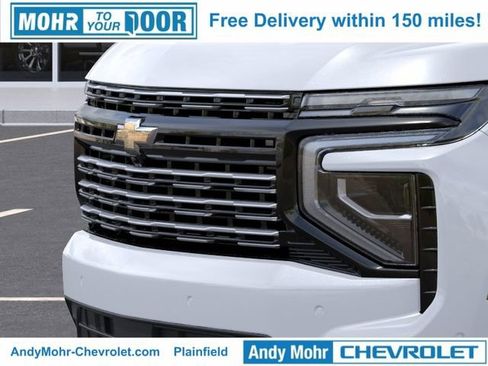 New 2026 Chevrolet Suburban High Country AWD/4WD image 17