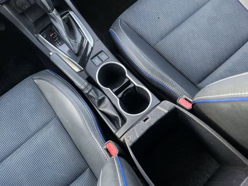 Used 2017 Toyota Corolla SE image 21