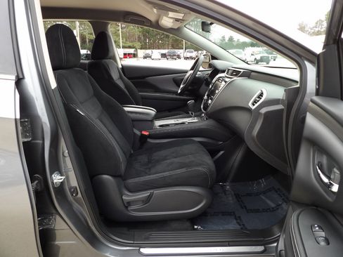 Used 2022 Nissan Murano S image 14