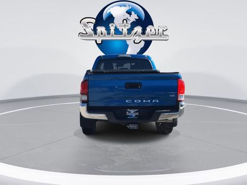 Used 2018 Toyota Tacoma SR5 image 8