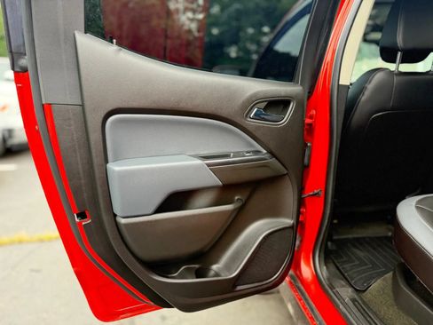 Used 2016 Chevrolet Colorado Z71 AWD/4WD image 28