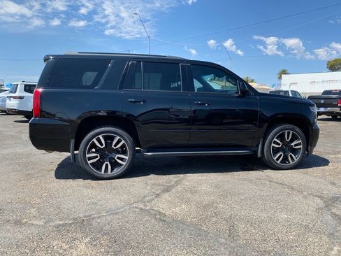 Used 2019 Chevrolet Tahoe Premier w/ RST 6.2L Performance Edition AWD/4WD image 5