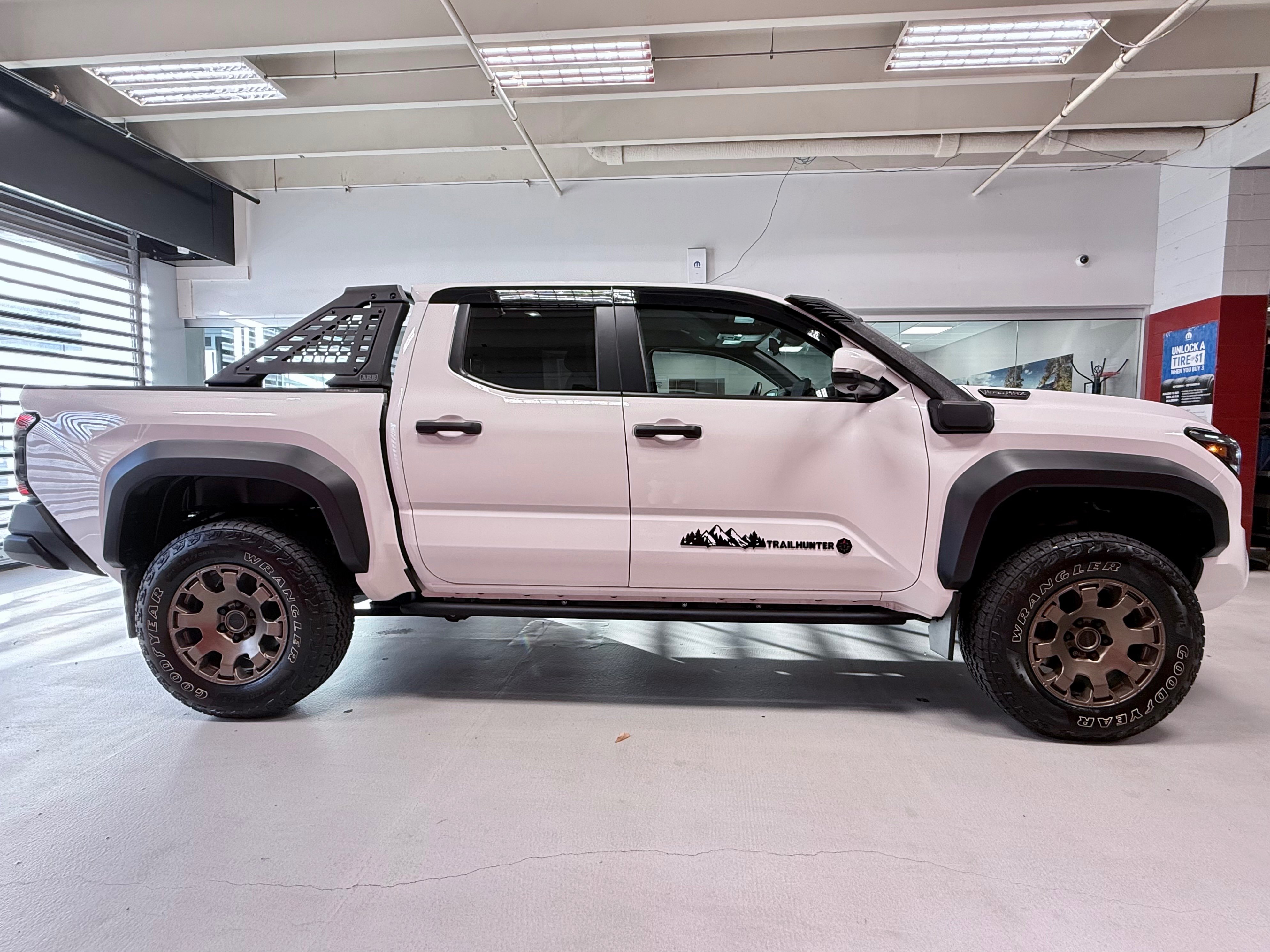 Used 2024 Toyota Tacoma 4x4 Double Cab Hybrid image 11
