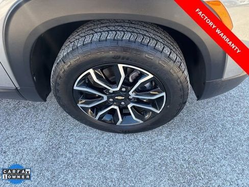Used 2023 Chevrolet TrailBlazer ACTIV w/ Sun and Liftgate Package image 33