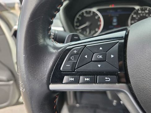 Used 2024 Nissan Altima 2.5 SR FWD image 21