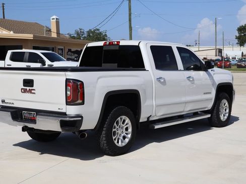 Used 2017 GMC Sierra 1500 SLT AWD/4WD image 9