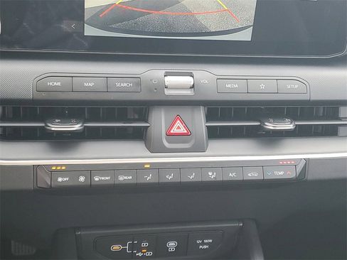 New 2026 Kia K4 LX image 17