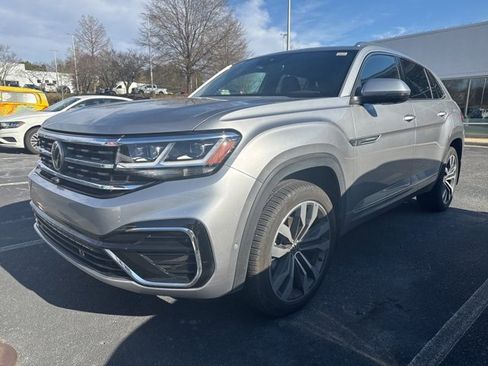 Certified 2023 Volkswagen Atlas Cross Sport SEL Premium R-Line image 9