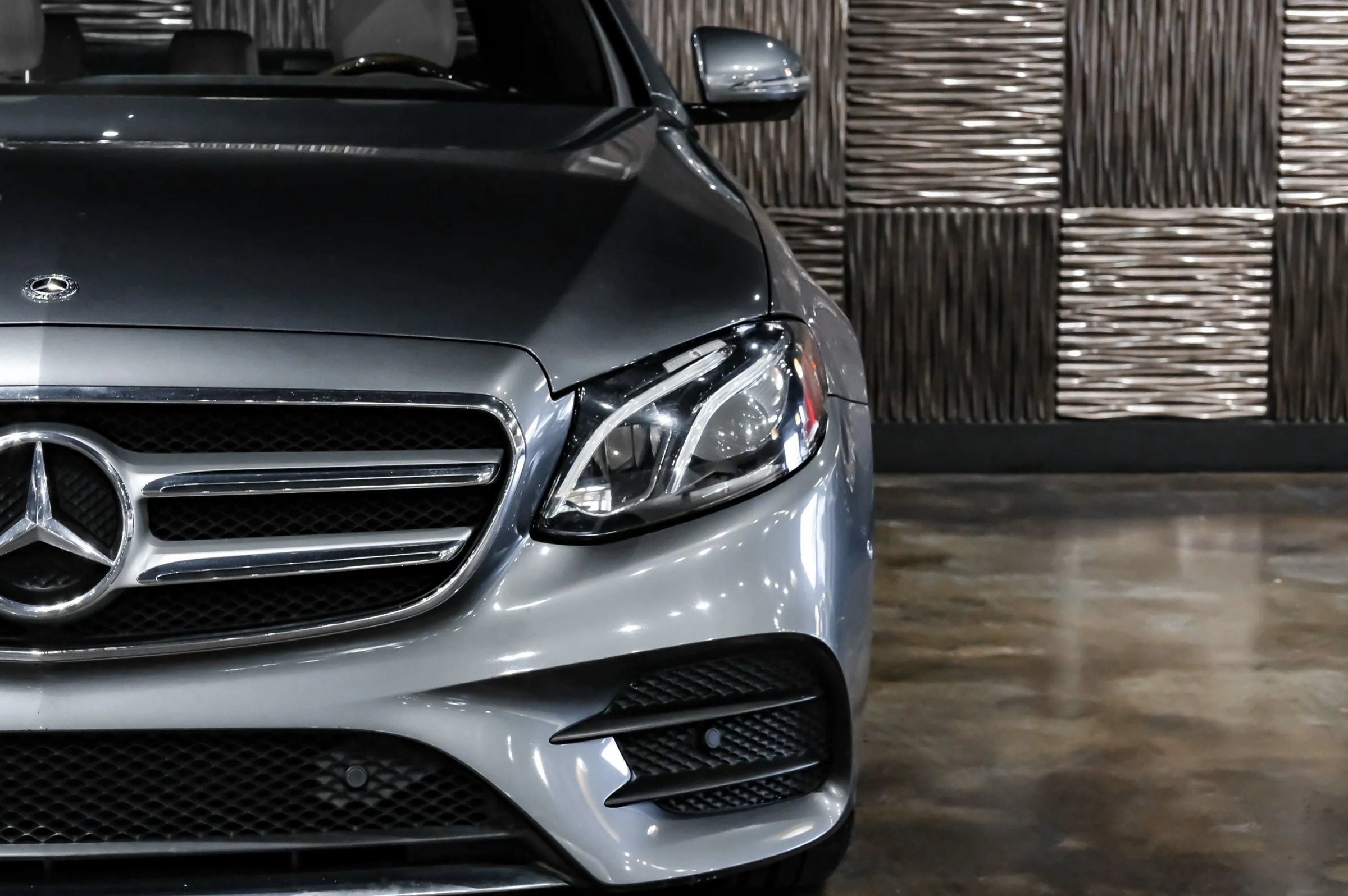 Used 2018 Mercedes-Benz E 300 image 47