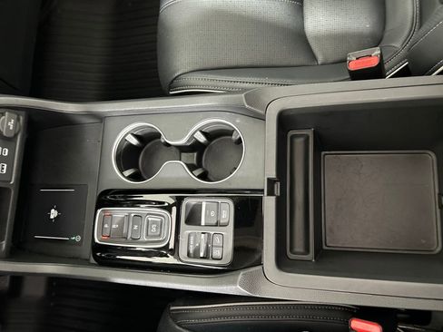 Used 2025 Honda Pilot Elite image 14