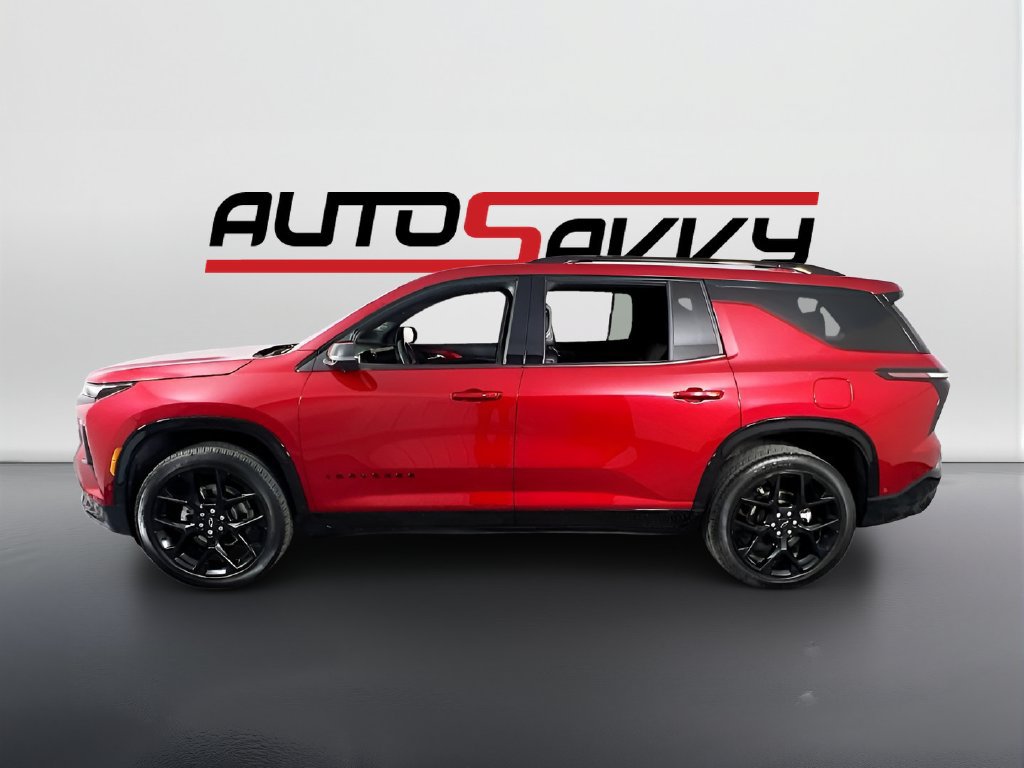 Used 2025 Chevrolet Traverse RS w/ LPO, Floor Liner Package AWD/4WD image 8