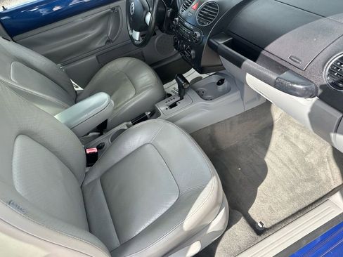 Used 2007 Volkswagen Beetle Coupe w/ Package 2 image 17