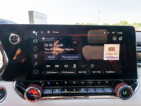 Used 2023 GMC Canyon AT4X image 26