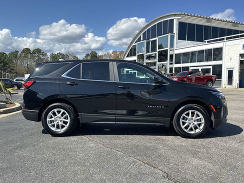 Used 2024 Chevrolet Equinox LT image 11