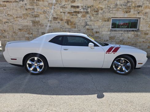 Used 2012 Dodge Challenger R/T Plus RWD image 17