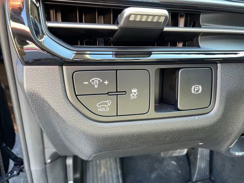 New 2026 Kia Sportage EX w/ EX Panorama Roof Package image 11