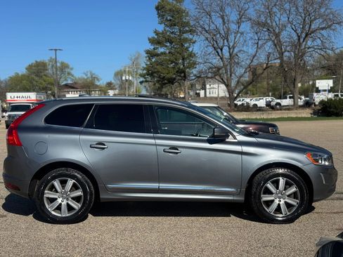 Used 2017 Volvo XC60 T5 Inscription AWD/4WD image 4