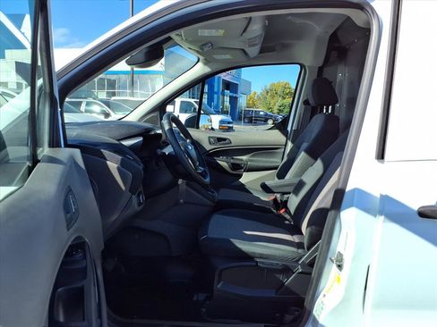 Used 2020 Ford Transit Connect XL image 25