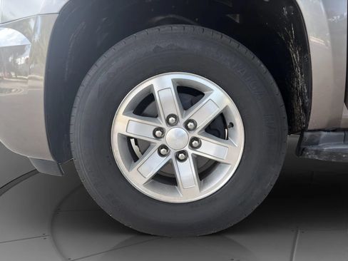 Used 2013 GMC Yukon SLT AWD/4WD image 22